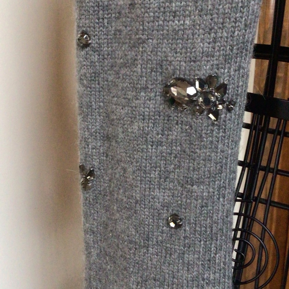 Holt renfrew scarf with bling, grey, new 76”x8” - Picture 3 of 4